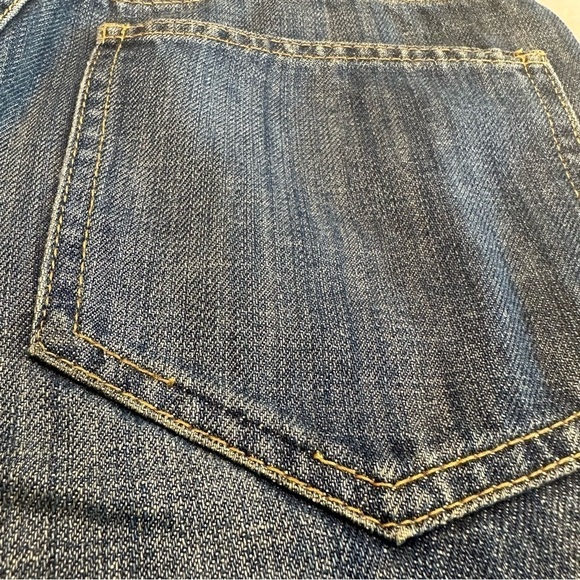 Carmar High Rise Distressed Festival Jeans - Picture 12 of 12